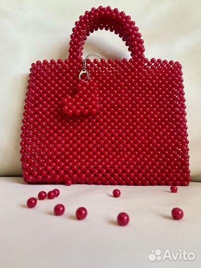 Сумочки на заказ из бусин