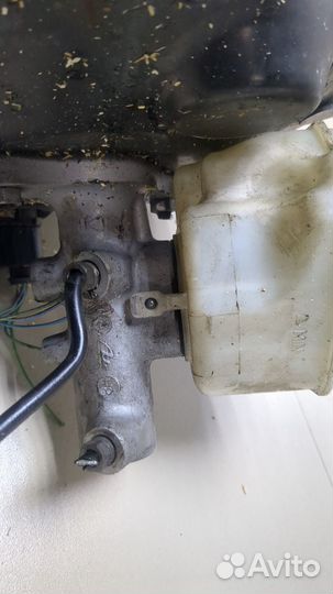 Цилиндр тормозной главный Porsche Cayenne, 2009