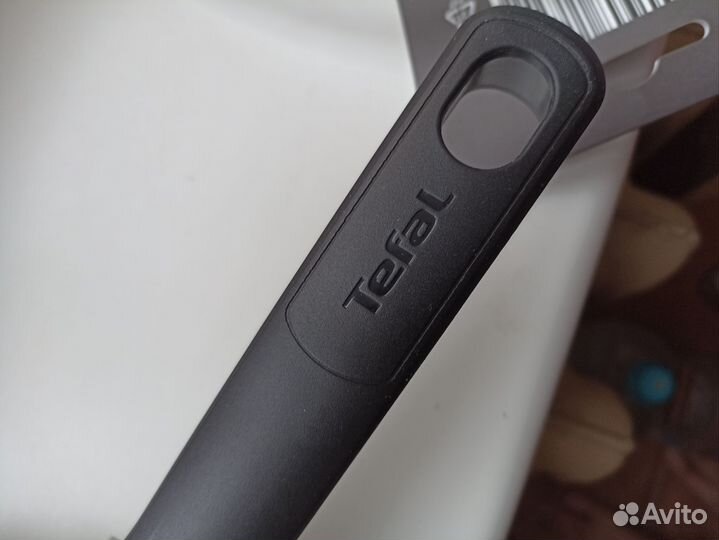 Сковорода tefal 24 см с крышкой