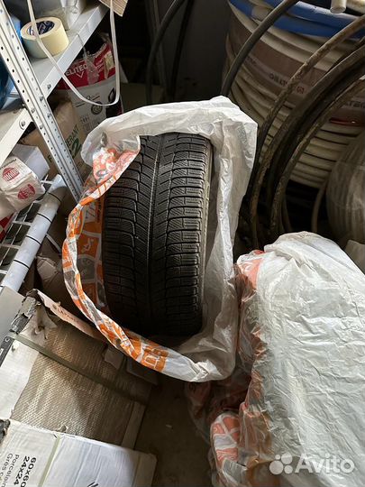 Michelin X-Ice 245/40 R19