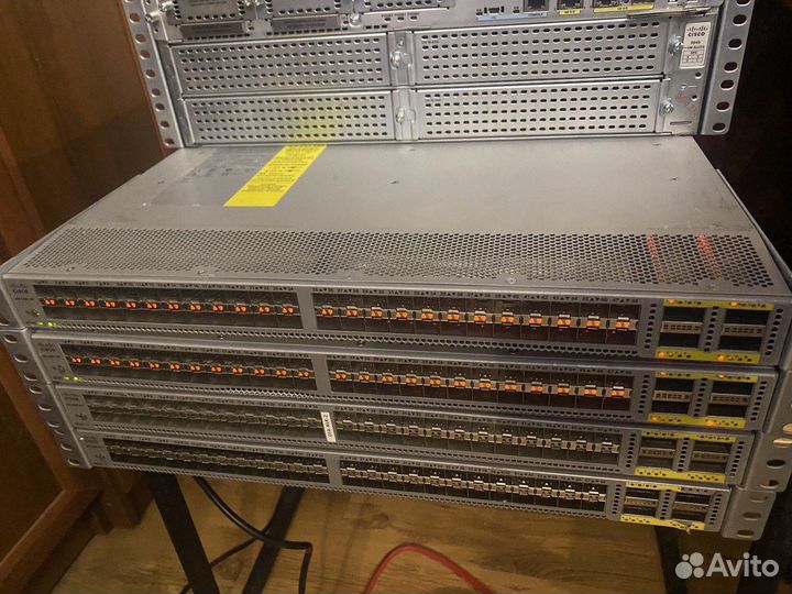 Cisco Коммутатор Nexus N6K-C6001-64P