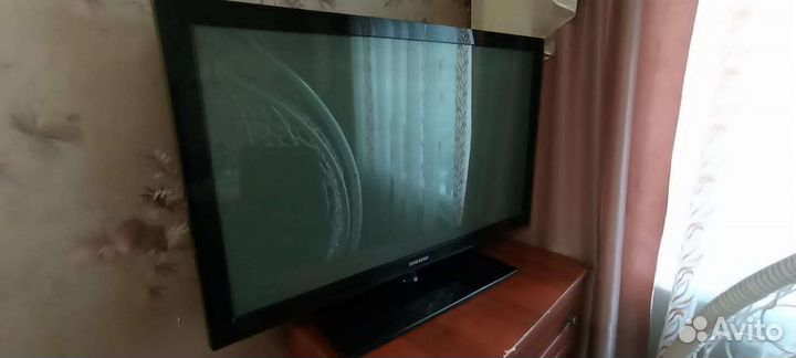Телевизор на запчасти