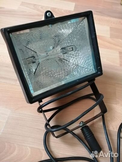 Прожектор светодиодный