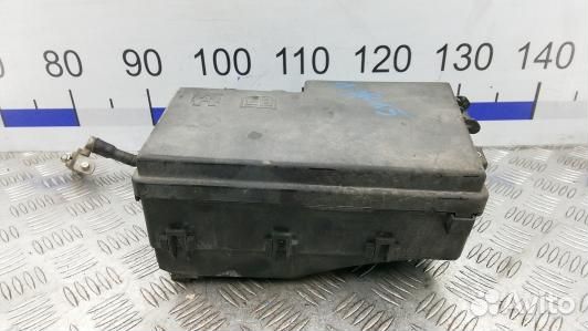 Блок предохранителей ford kuga 1 (1AR15M101)