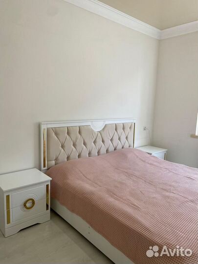 Спальный гарнитур Мая