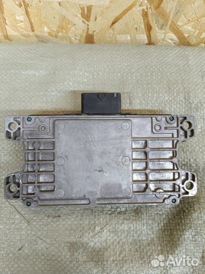 Блок управления вариатором Nissan Serena C25