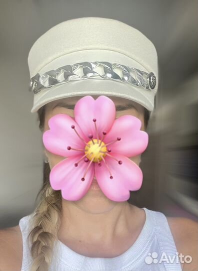 Фуражка женская с цепью