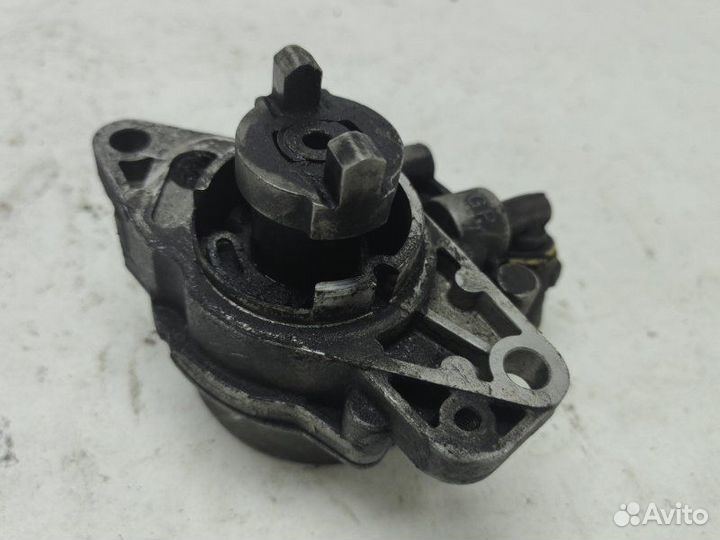 Насос вакуумный Opel Combo 2006