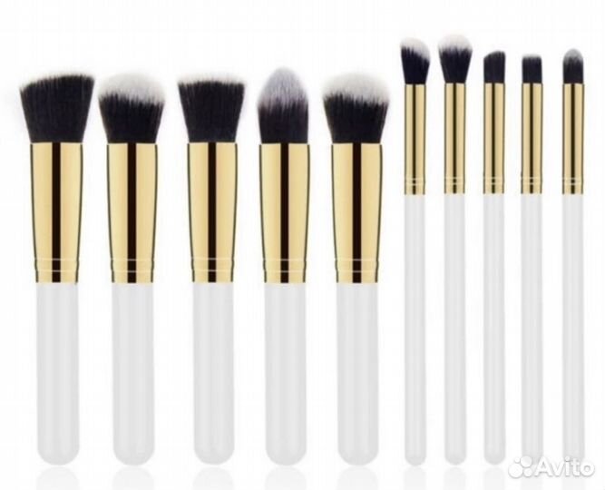 Кисти для макияжа новые разные