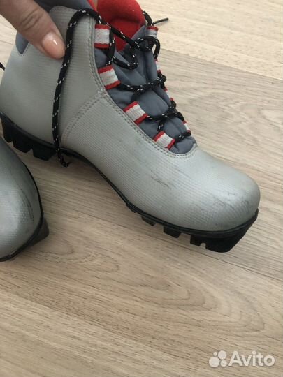 Лыжные ботинки 37
