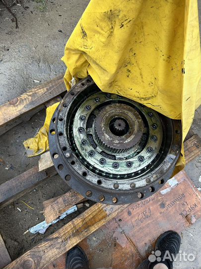 Гидромотор хода на экскаватор hyundai