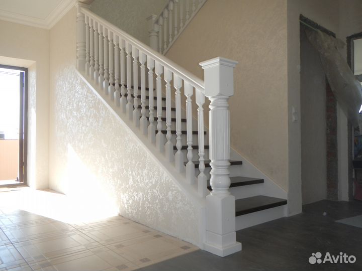 Лестница на второй этаж