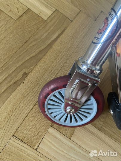 Самокат razor