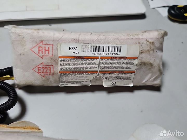 Подкшка безопасности airbag в сидение Mazda CX-7