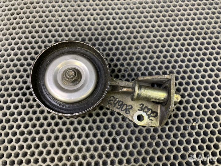 Натяжитель ремня приводного Nissan Altima L31 VQ35