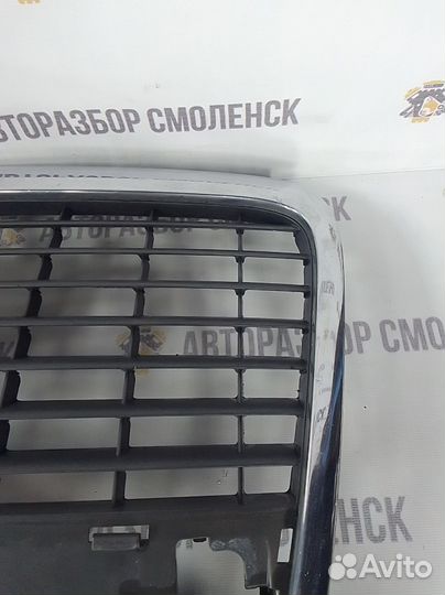 Решетка радиатора Audi A6 C6