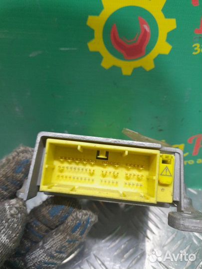 Блок управления Airbag SRS Toyota Corolla седан