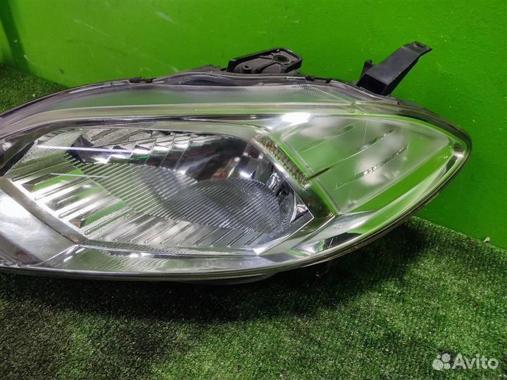 Фара левая Honda FR-V (BE1) 2006