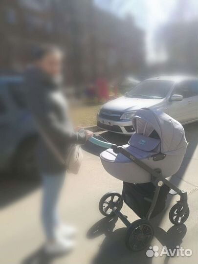 Коляска 2 в 1roan esso