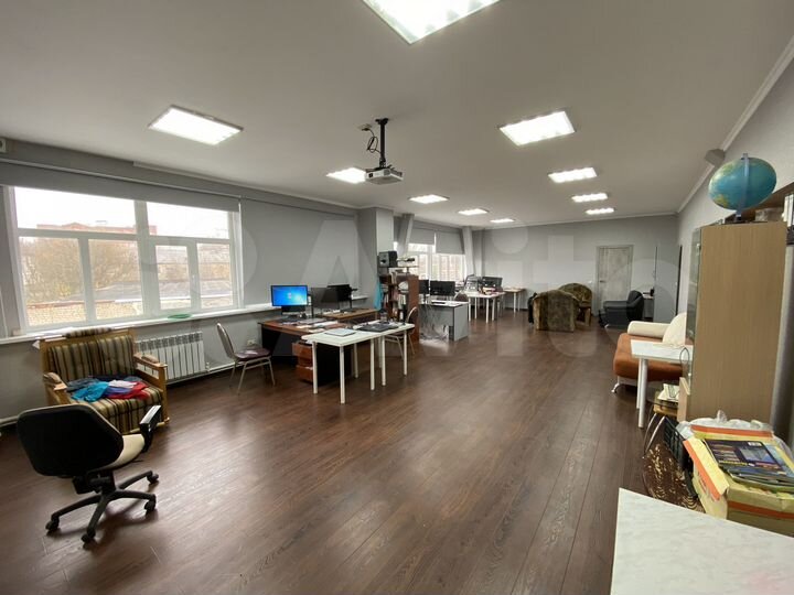 Офисное помещение, 800 м²