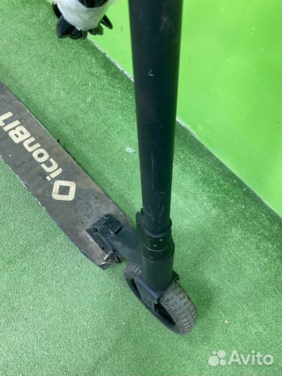 Электросамокат Iconbit Street T75 Black (XLR3005)