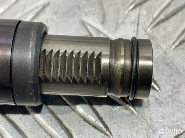 Б/У Натяжитель цепи грм#005