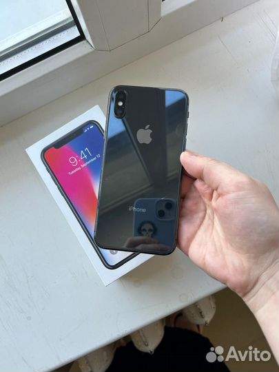 iPhone X, 256 ГБ