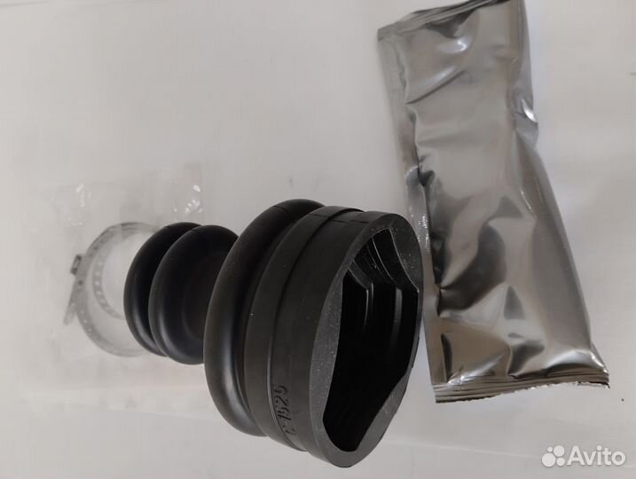 Пыльник шруса renault Laguna 500300