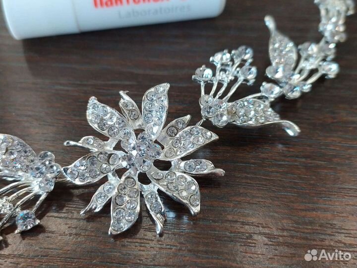 Украшения для волос, заколки, браслеты