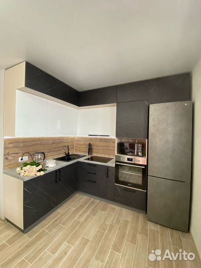 Прямая кухня на заказ. Производство