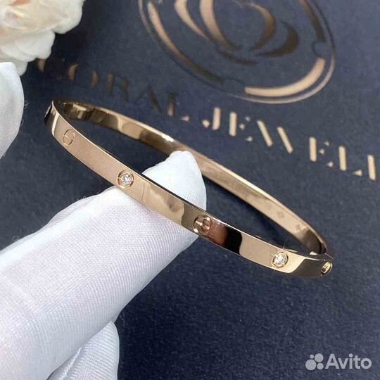 Браслет Cartier Love, 6 бриллиантов, 0,06ct