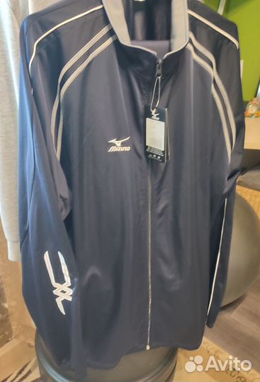 Спортивный костюм mizuno