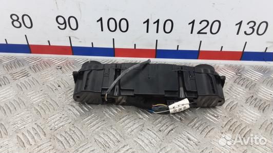 Блок управления печки и климат-контроля mercedes benz CLS C219 (DAD04OV01)