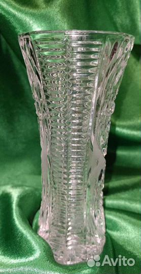 Ваза для цветов хустальная миниатюрная СССР (1970)