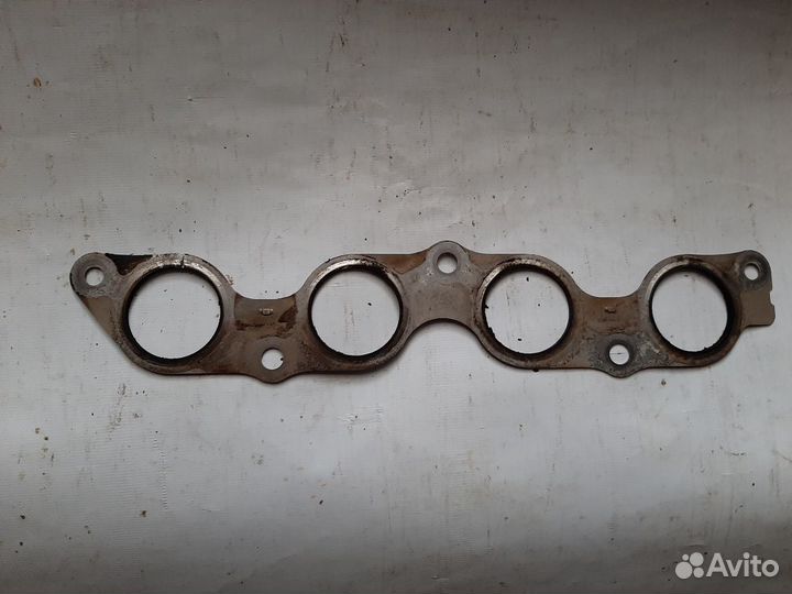 Впускной коллектор toyota fun cargo