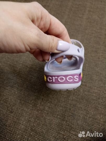 Сандалии crocs