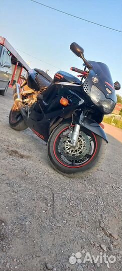 Honda CBR919RR Fireblade