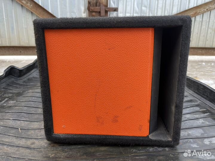 Активный сабвуфер