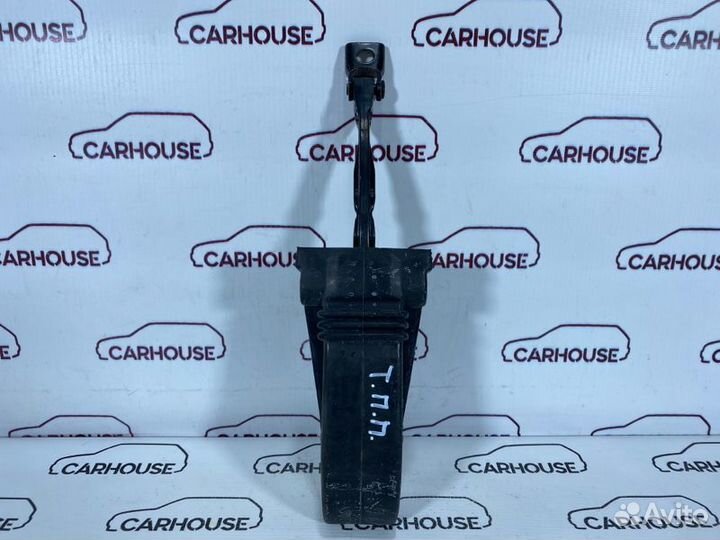 Ограничитель двери передний правый Volkswagen