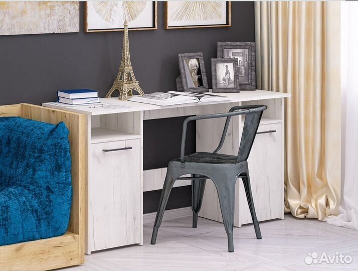 Стол письменный компьютерный