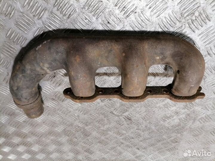 Коллектор выпускной Chrysler Pacifica 2003-2008