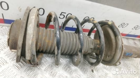 Стойка передняя правая citroen xsara (2BL09N501)