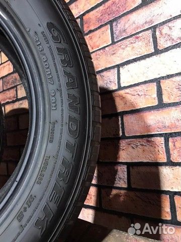 Dunlop Grandtrek ST20 215/60 R17