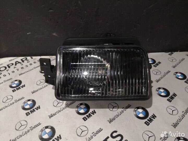 Фара противотуманная правая Bmw 5-Series E34
