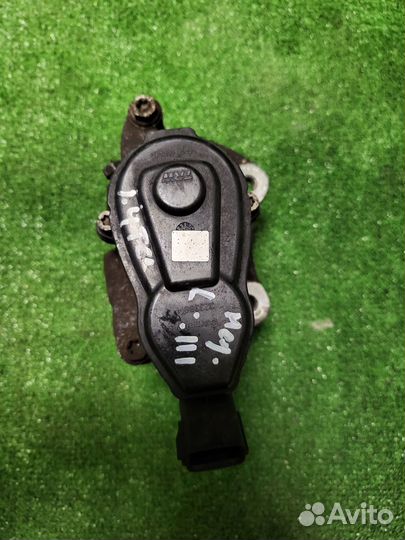 Суппорт тормозной задний 440110675R 440019012R