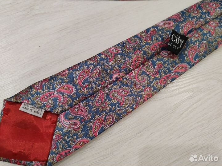 Галстуки Karl Lagerfeld,Onzoni,Arrow и другие