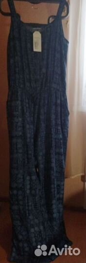 Комбинезон итальянского бренда Fiorellarubino 50 R