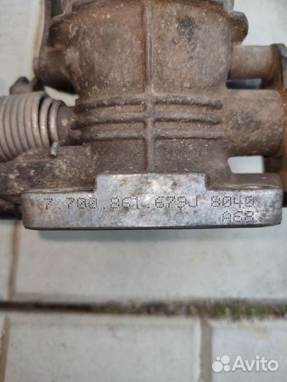 Дроссельная заслонка Renault Megane Scenic K7M