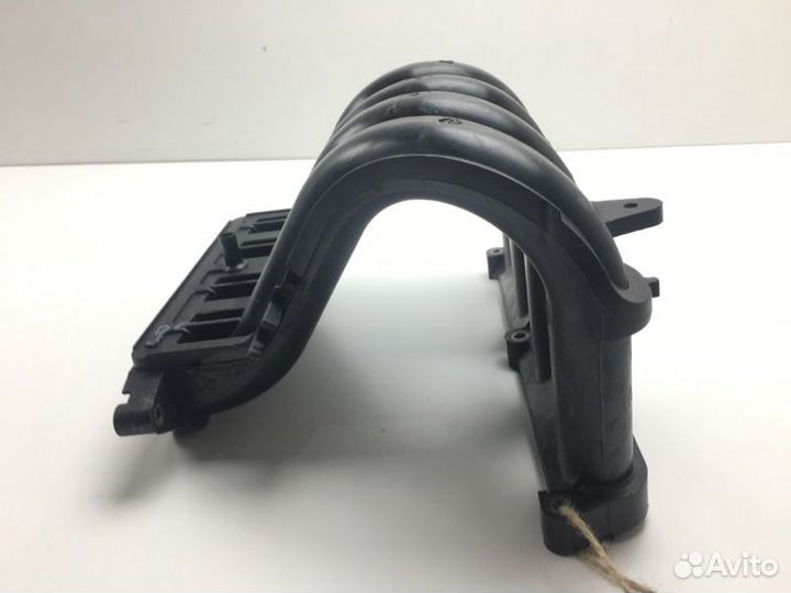 Коллектор впускной Nissan Micra K12E CR12DE 2005