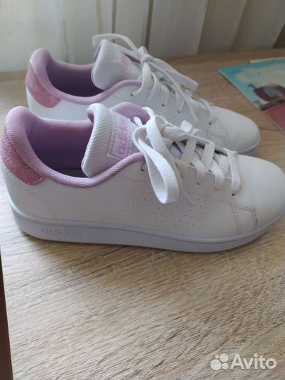 Кеды adidas для девочки